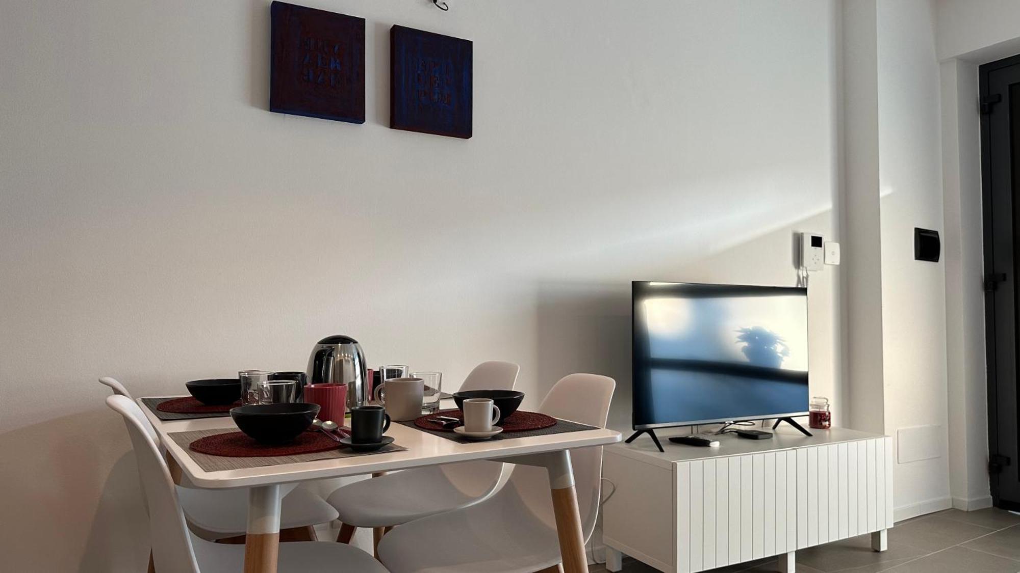 Caseospitali - Casa Navigli Watt, Vicino Al Naviglio, Originale E Luminoso Bilocale Per 4 Con Tutti I Comfort Milano Esterno foto
